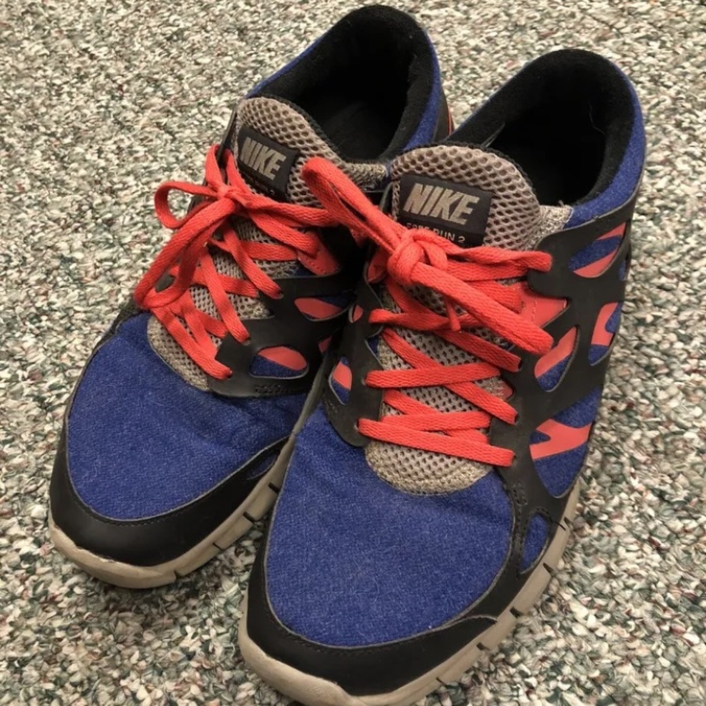 Nike womens Free Run 2 9.5